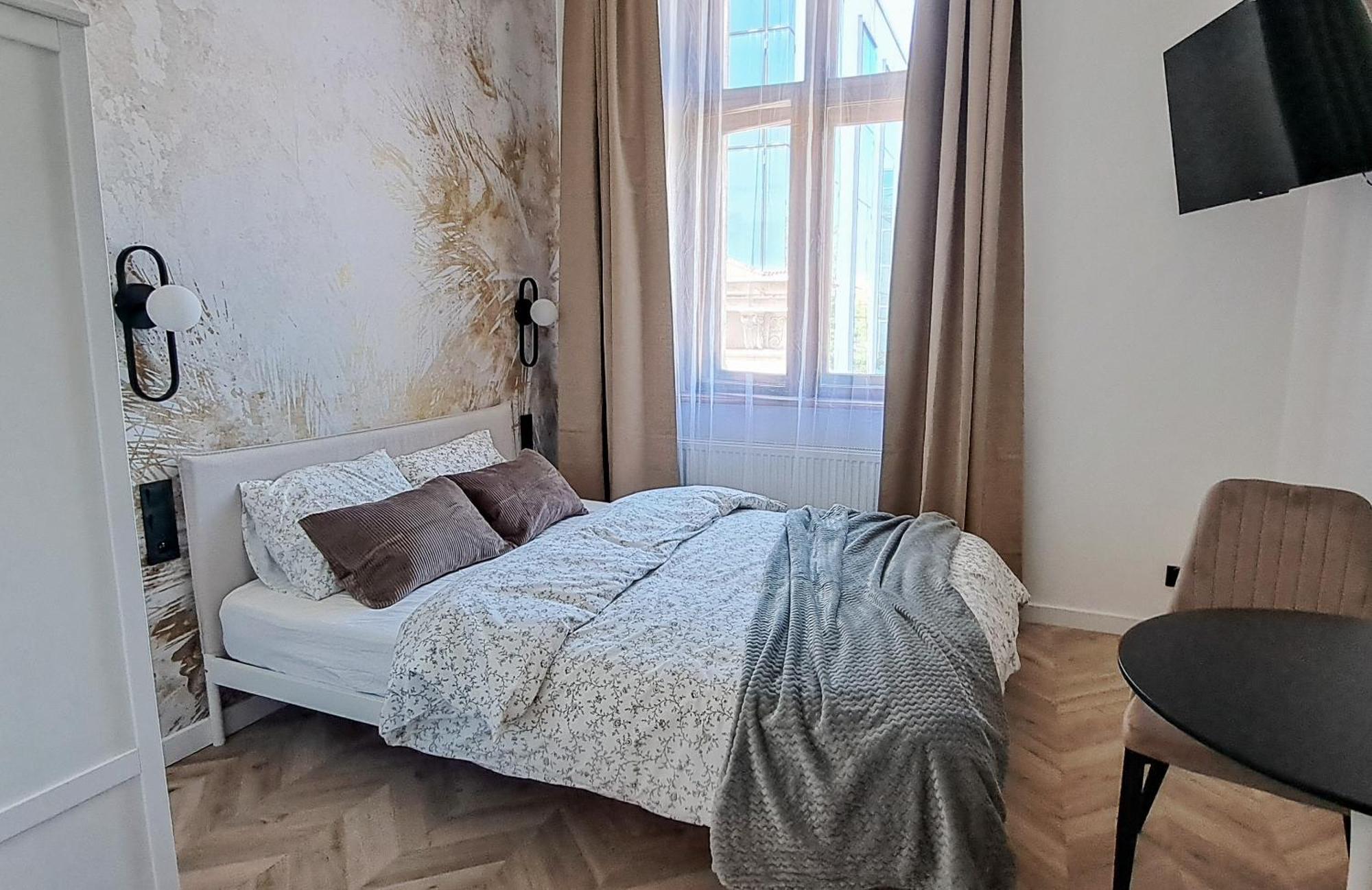 Lion Apartments - Premium Studio With Balcony Krakkó Kültér fotó