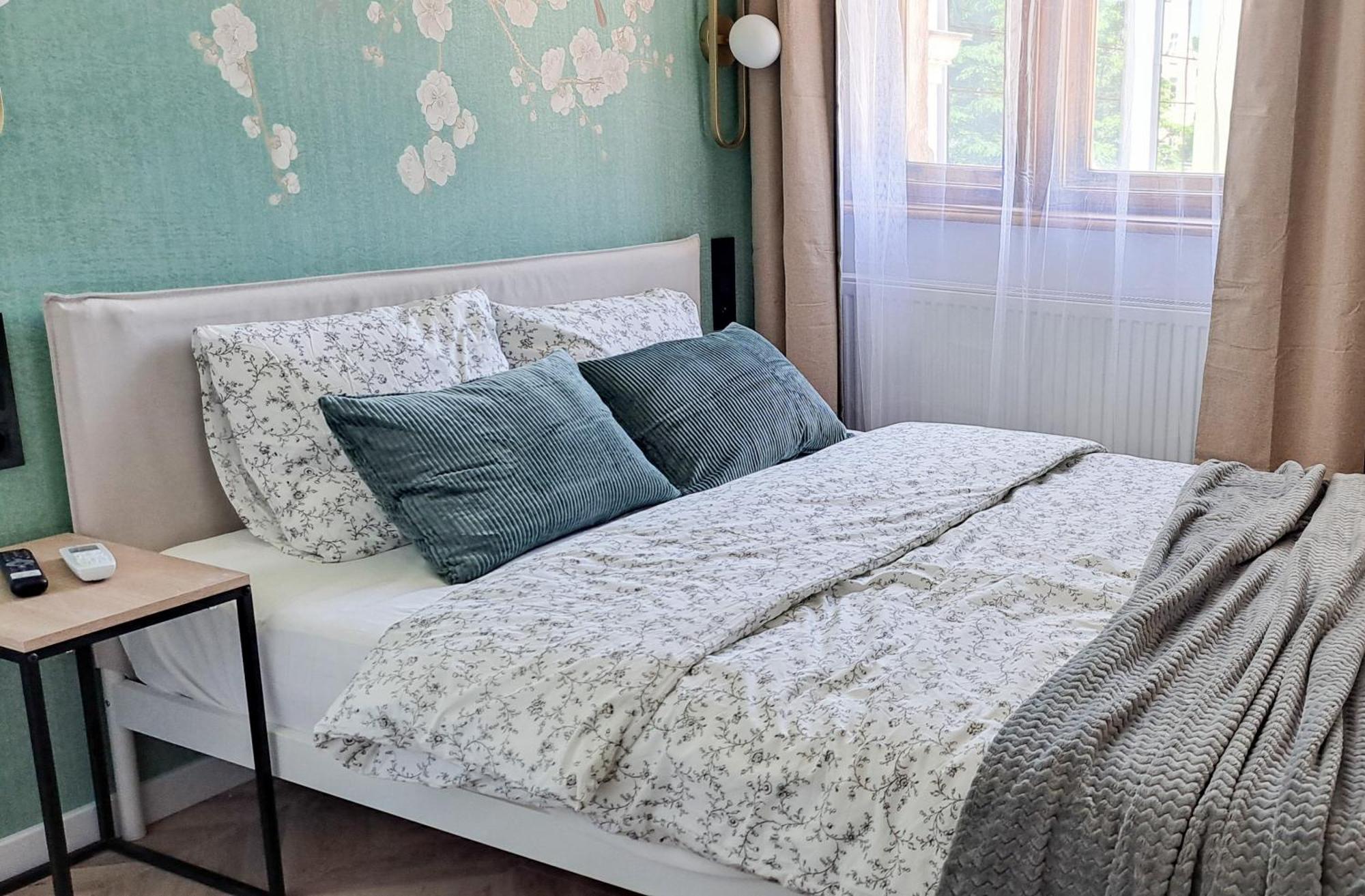 Lion Apartments - Premium Studio With Balcony Krakkó Kültér fotó